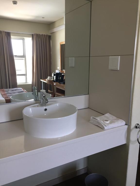 River City Inn Upington Ngoại thất bức ảnh